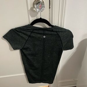 Lululemon Short sleeve swiftly tech